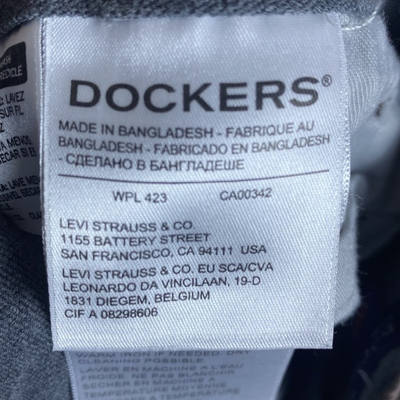 Levi Dockers Classic Fit Mens Brown Pants Sz 40/32 - Picture 8 of 11